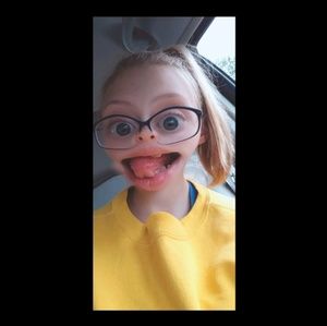 Meet your Posher, Evie